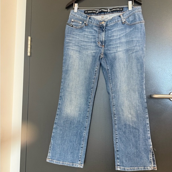 Gf Ferre NWT size 32 ankle wide leg slit Stylish Jeans - Picture 11 of 12